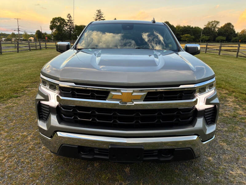 chevrolet silverado 1500 2023 1GCRDKEK8PZ283464 image
